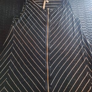 Comfy USA Black and White Chevron Skirt